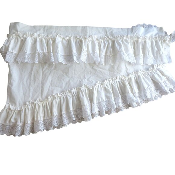 Vintage White Curtain Valance Lace Ruffle Tiered Swag Cottage Shabby Chic - Picture 12 of 15